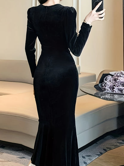 Elegant Contrast Lace Bodycon Dress with Square Neck and Long Sleeves for Women