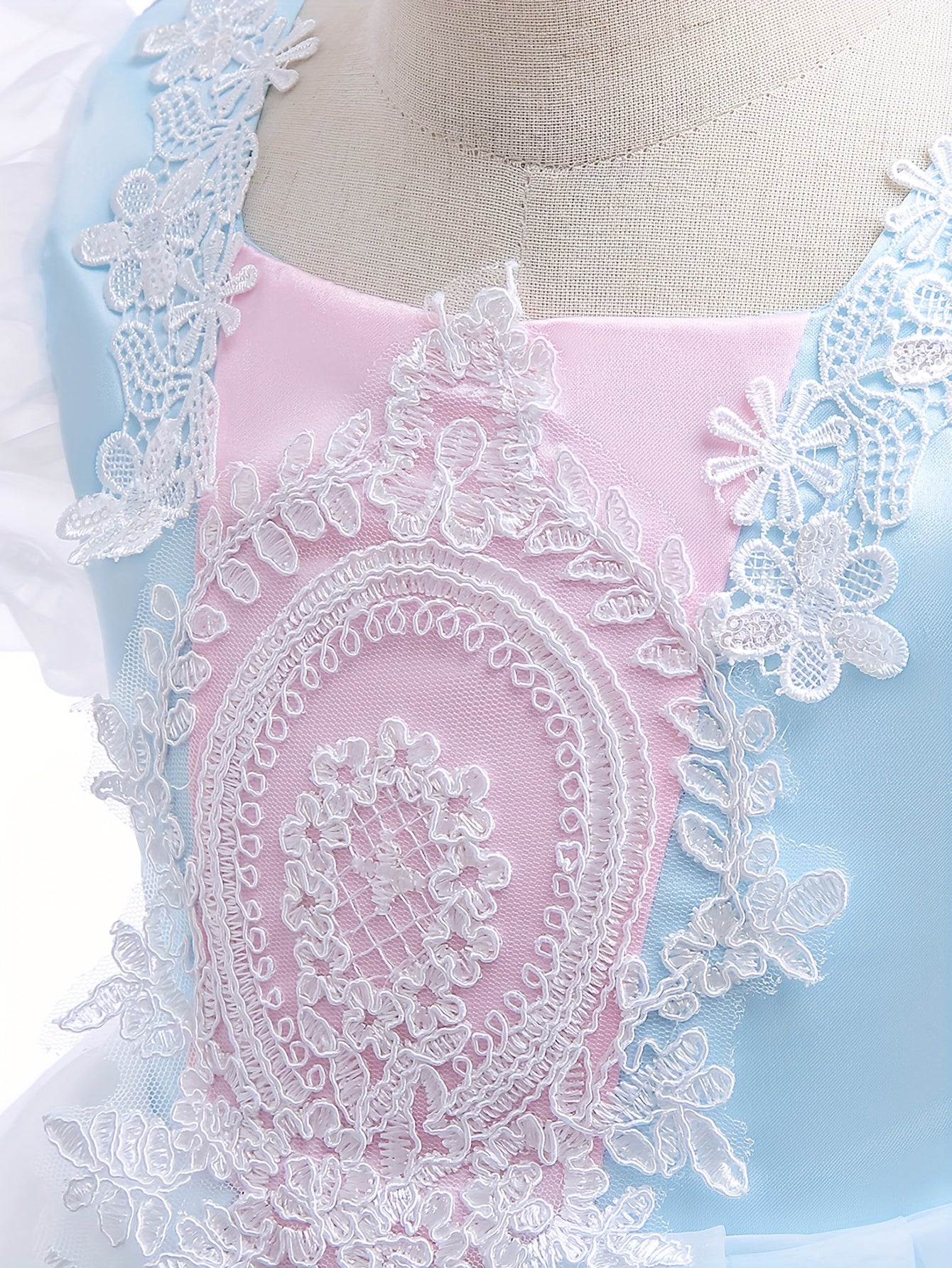 Vintage Style Flower Embroidery Princess Dress for Girls - Perfect for Parties and Photo Shoots