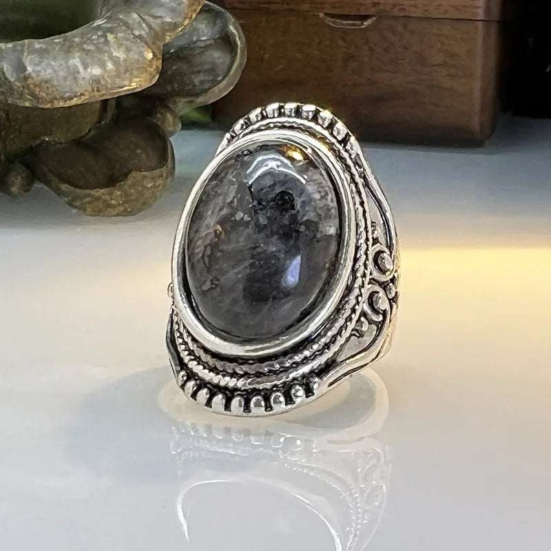 Vintage Victorian Crystal Stone Women's Ring